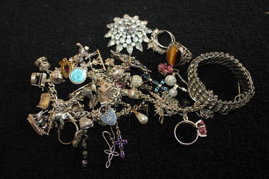 Costume jewellery